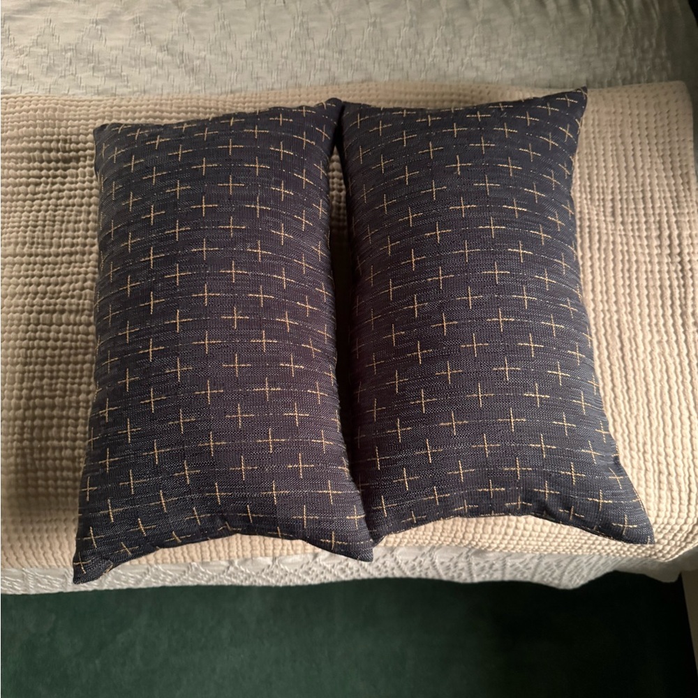 Linen Throw Pillows - Picture 2 of 7